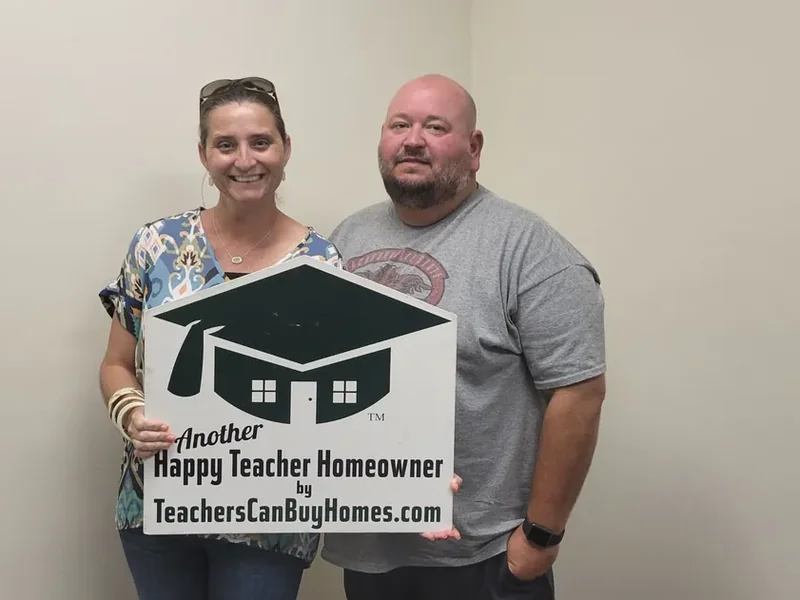 Matt and Sara — South Fort Myers High — Lee County FL teacher home buyer